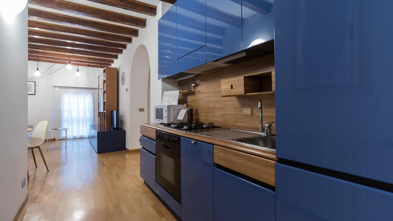 Italianway - Tadino 13 Apartment Mailand